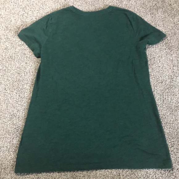 Simple Green Top - Picture 2 of 3